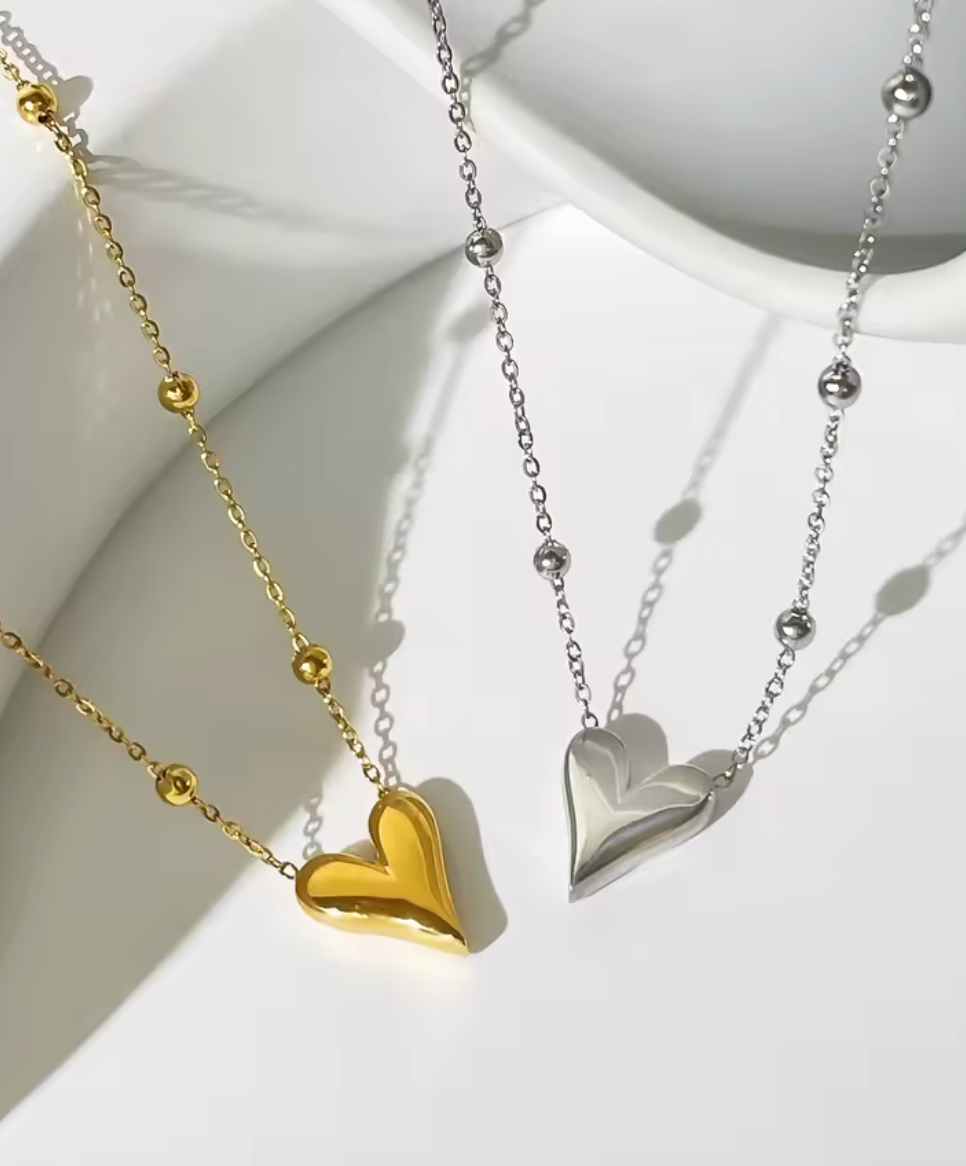 Peri'sBox Dainty 18K Gold PVD Plated Heart Necklace