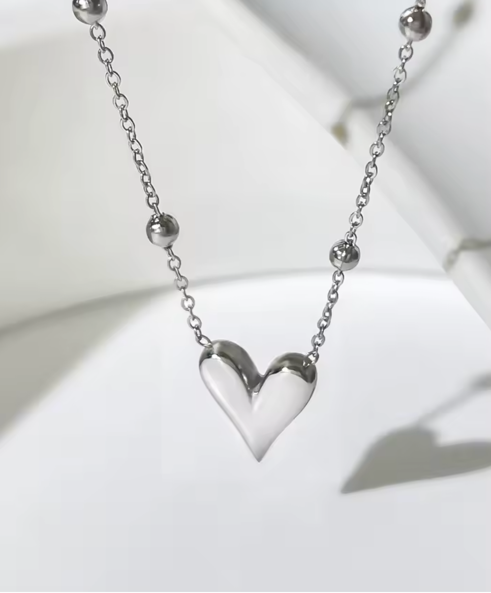 Peri'sBox Dainty 18K Gold PVD Plated Heart Necklace