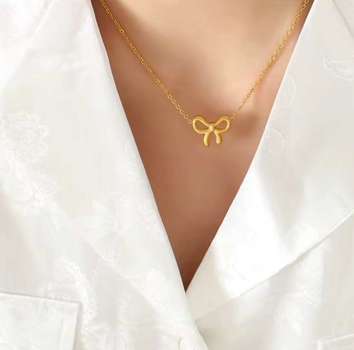 Punk Tiny Bowknot Pendant Necklace