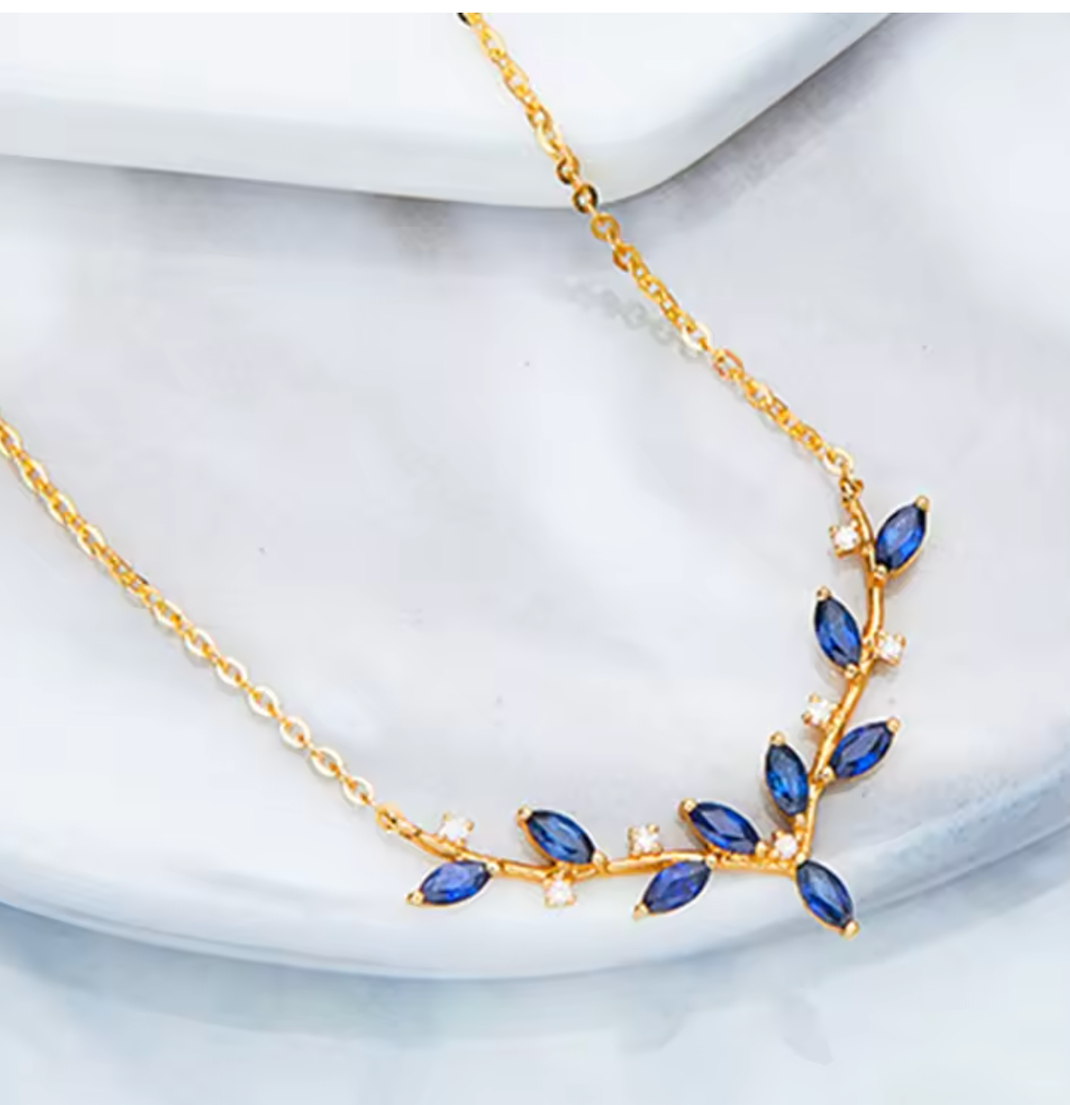 925 Sterling Silver Blue Zircon Leaf Necklace