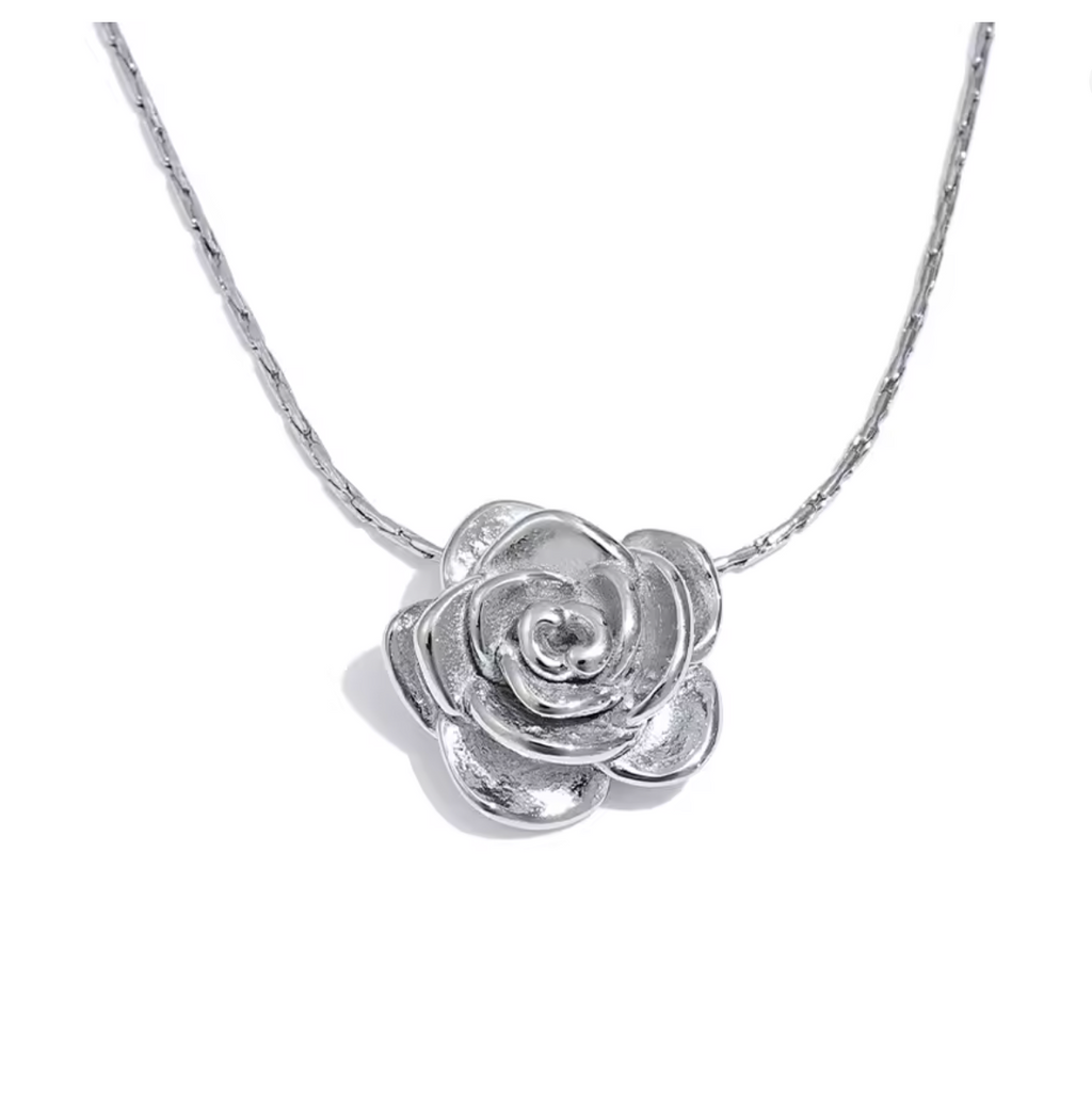 Stereoscopic Flower Necklace